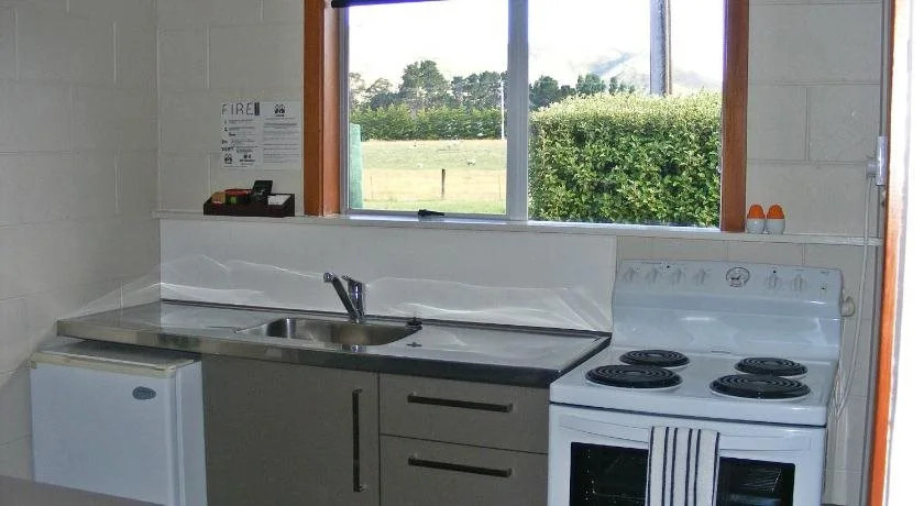 A1 Ward Motel