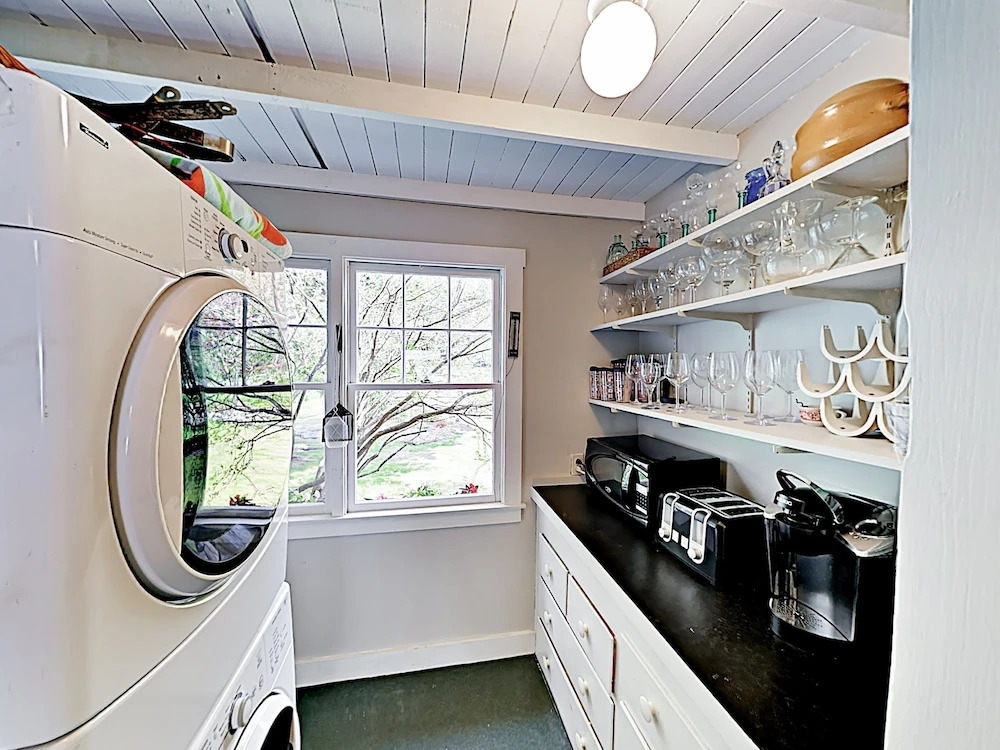 47 South Beach Rd Home