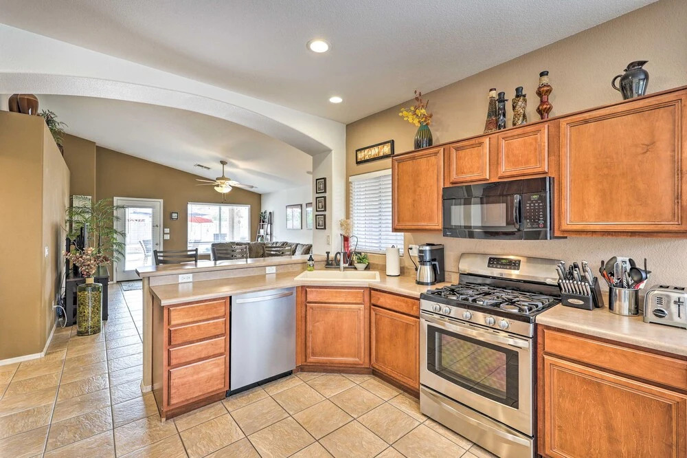 Near Golf! 'peoria Paradise' House w/ Pool