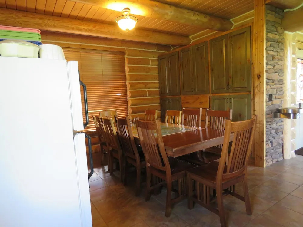 Teton Hostel HideAway