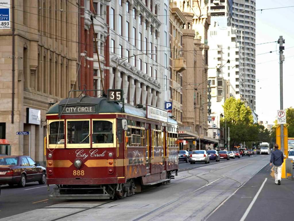 ibis Melbourne Hotel and Apartments
