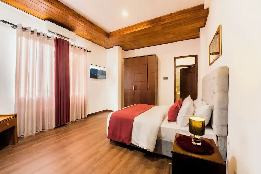 ThiThis Palace Mirissa