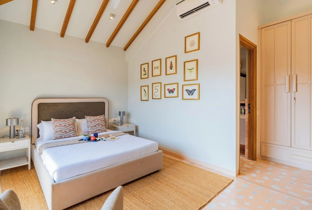 ELIVAAS Amado Villa Euphoria 4 BHK