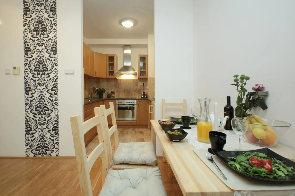 Avantgarde Apartments