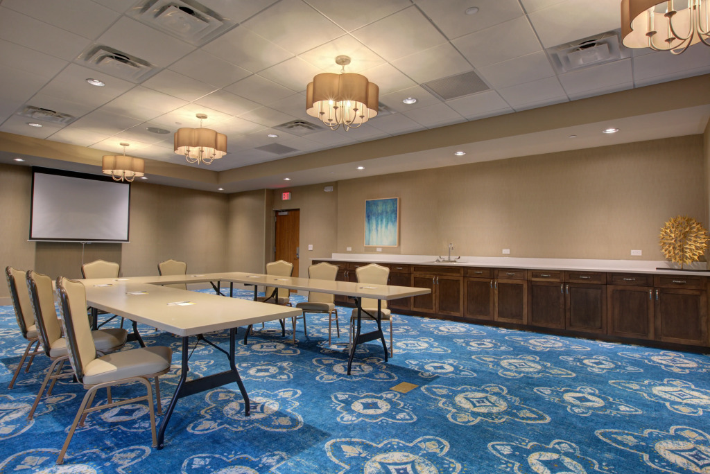 Hampton Inn & Suites by Hilton Tampa Busch Gardens Area