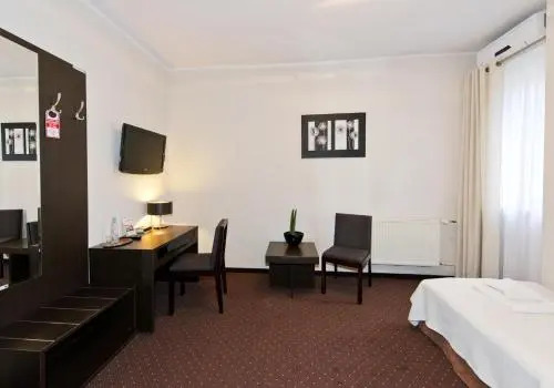Hotel Capitol