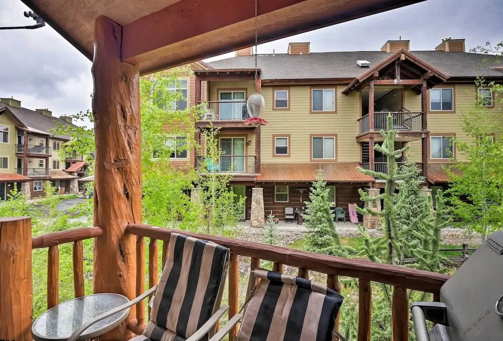 Downtown Winter Park Townhouse 3 Mi to Ski Resort!