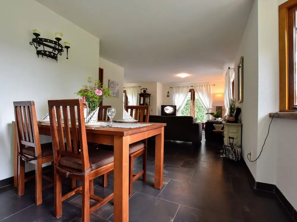 Secluded Holiday Home in Voorthuizen by the Lake
