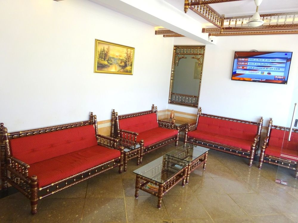 Hotel Kansar Palace