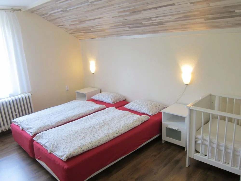 Holiday Home With Large Garden, Private Swimming Pool, Beautiful View and Directly by the Piste