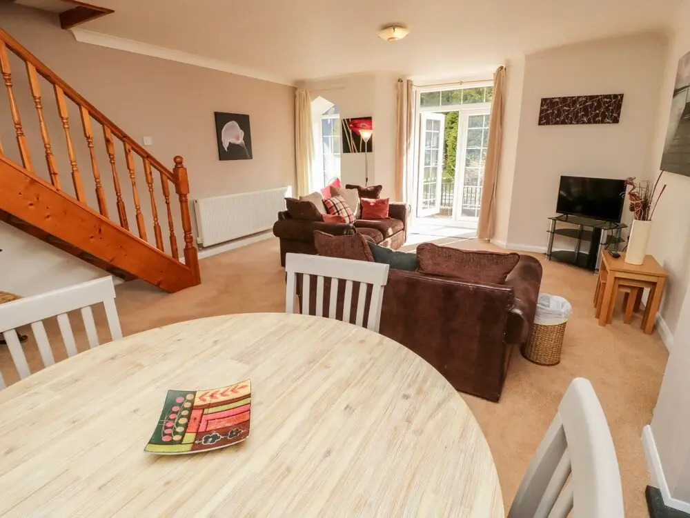 3 Railway Cottages