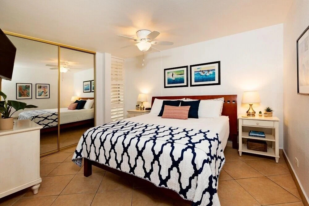 Island Sands 110 1 Bedroom Condo by RedAwning