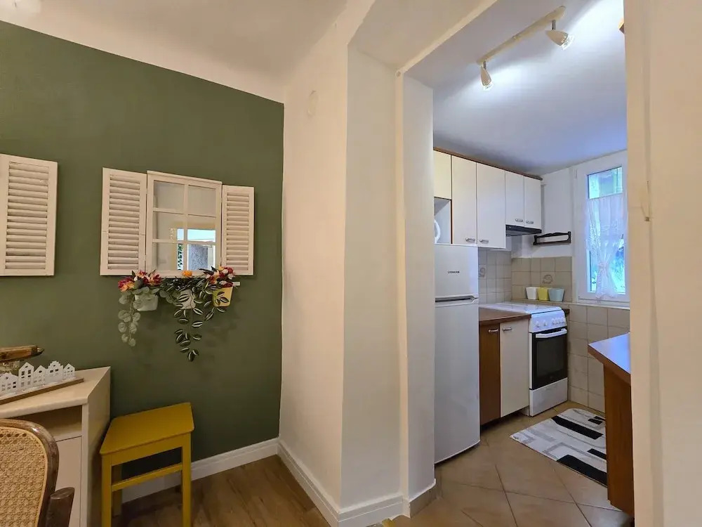 Two-Bedroom Apartment SEVEN