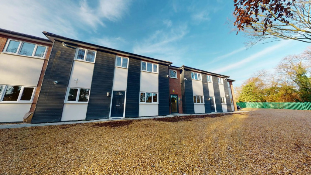 Spacious 2 Bedroom Corporate Apartment by Srk Serviced Accommodation
