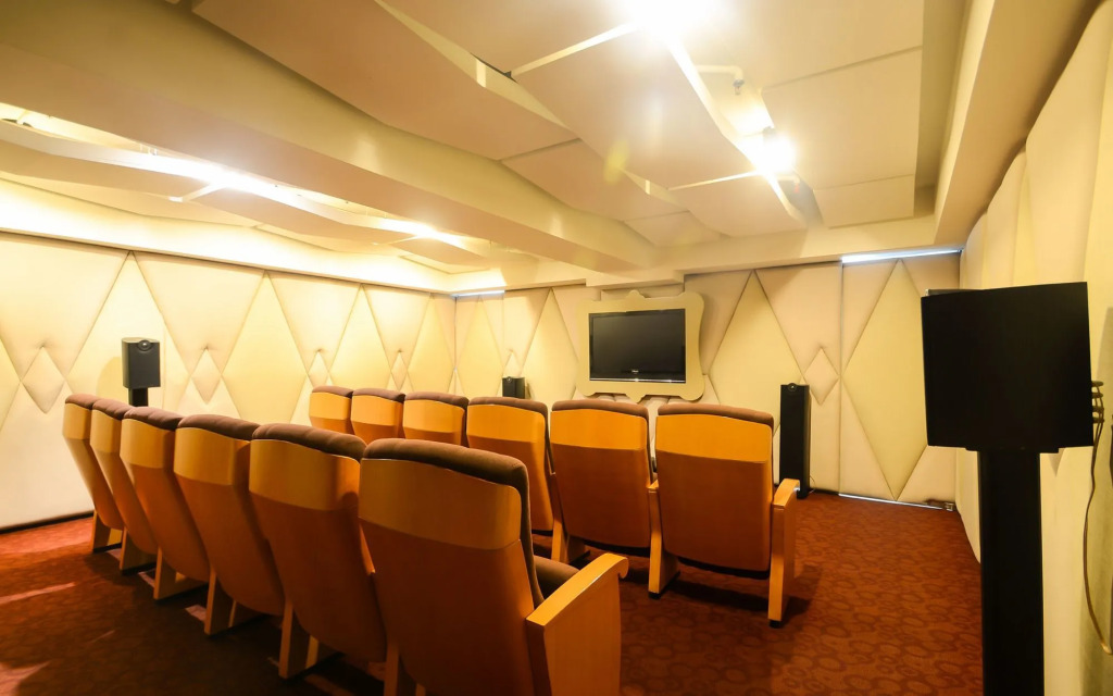 Extremeli Suites