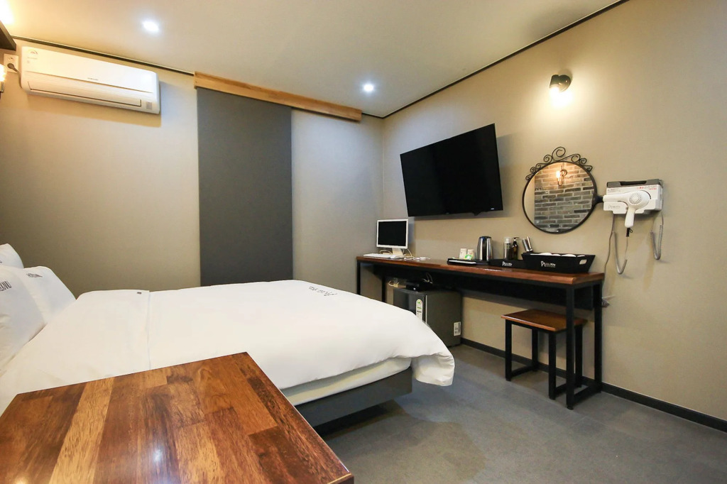 Kanu Hotel