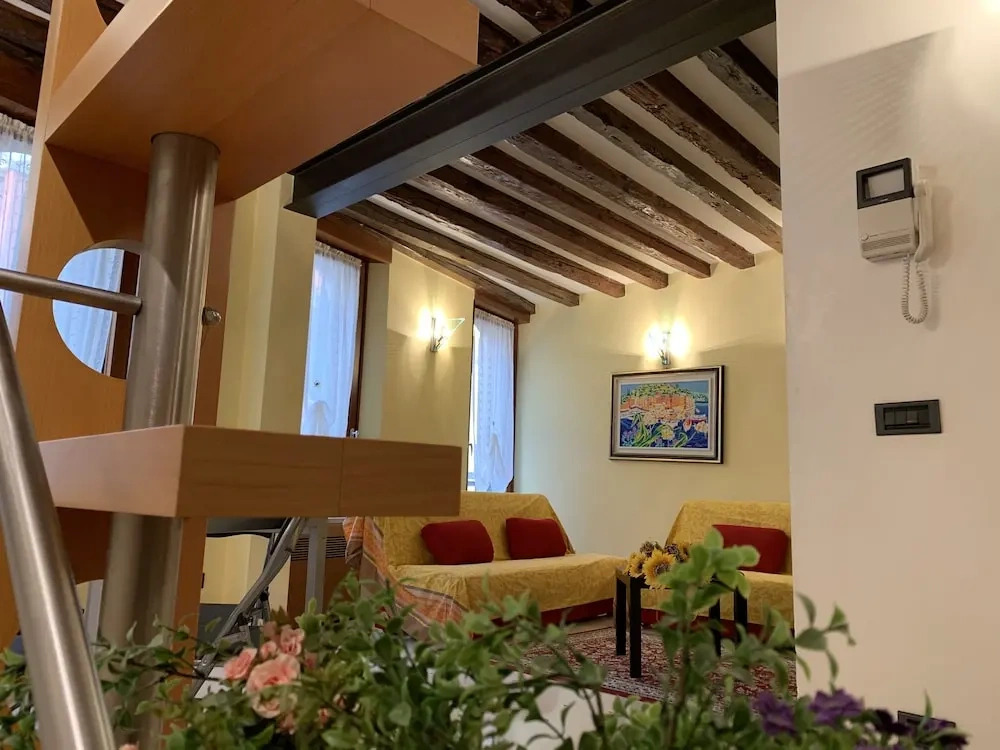 Grimaldi Apartments - Lista di Spagna