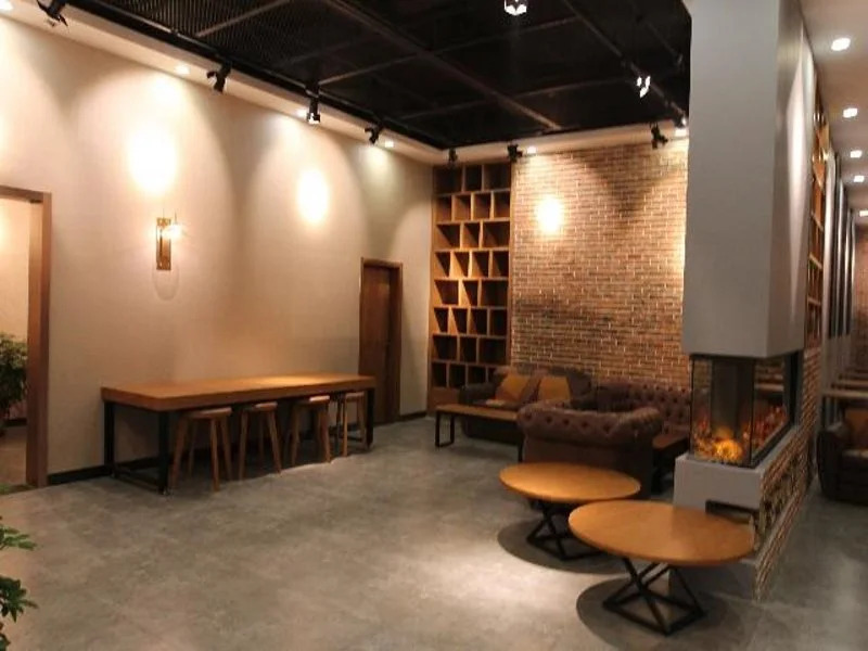 James Joyce Coffetel Qufu Bus Station Branch
