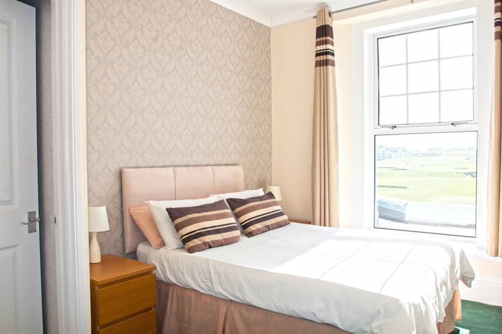 Oceanside Lifestyle Hotel