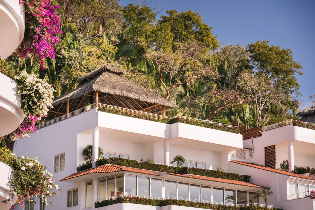 Grand Miramar All Luxury Suites & Residences