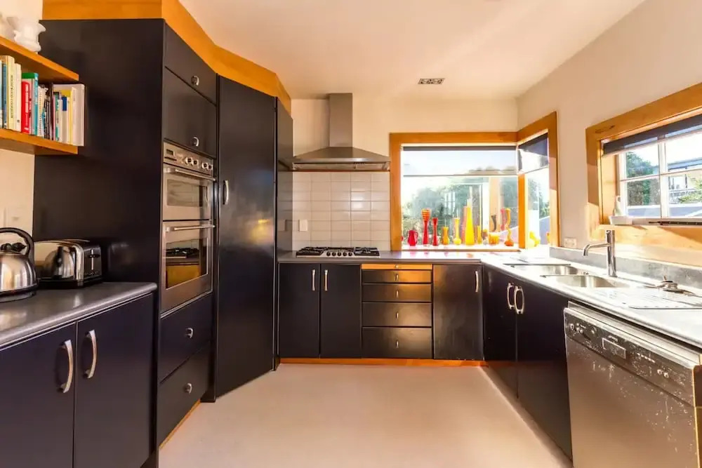 3 Bedroom Family Home With Harbour Views in Westmere