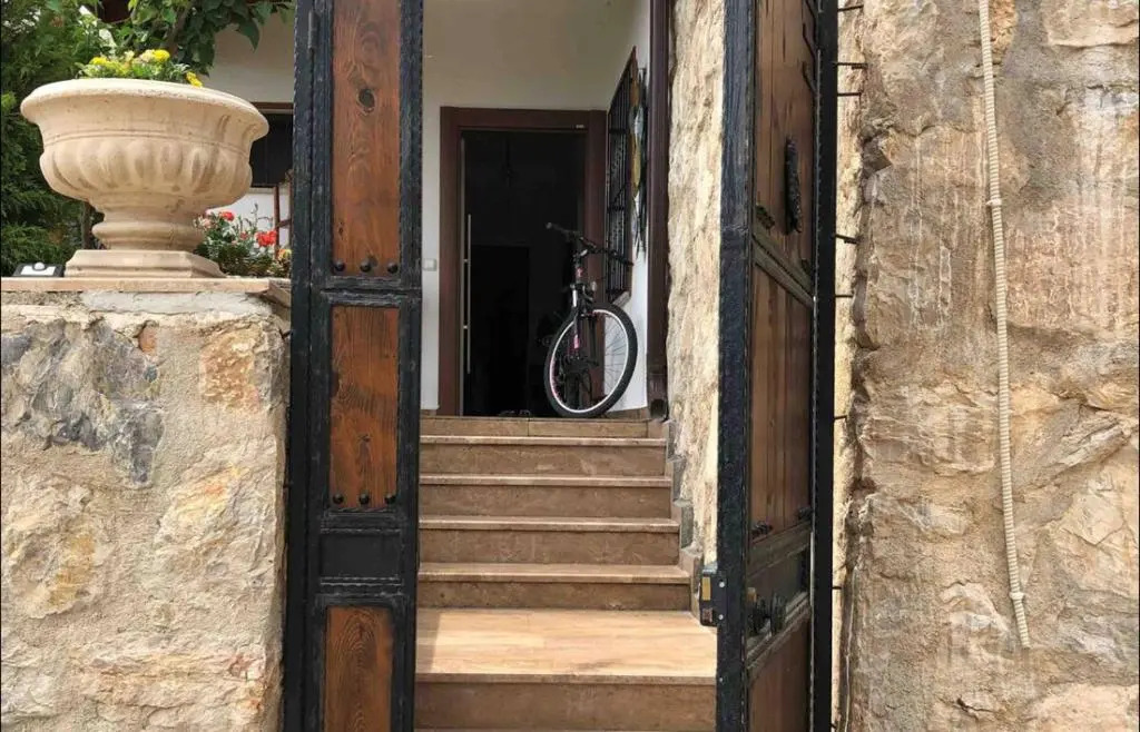 Şirin Lüks Daire / Merkez Huzur Yuvası 3+1