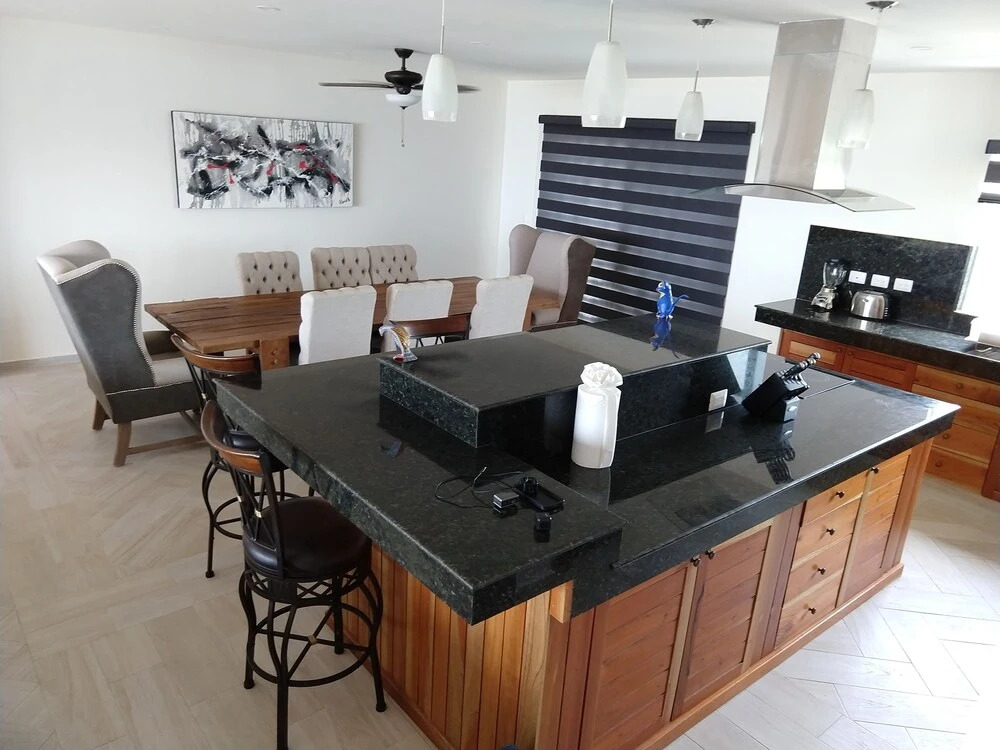 Penthouse Isla 33