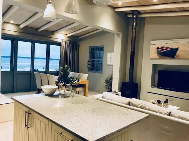 Tides Holiday Home