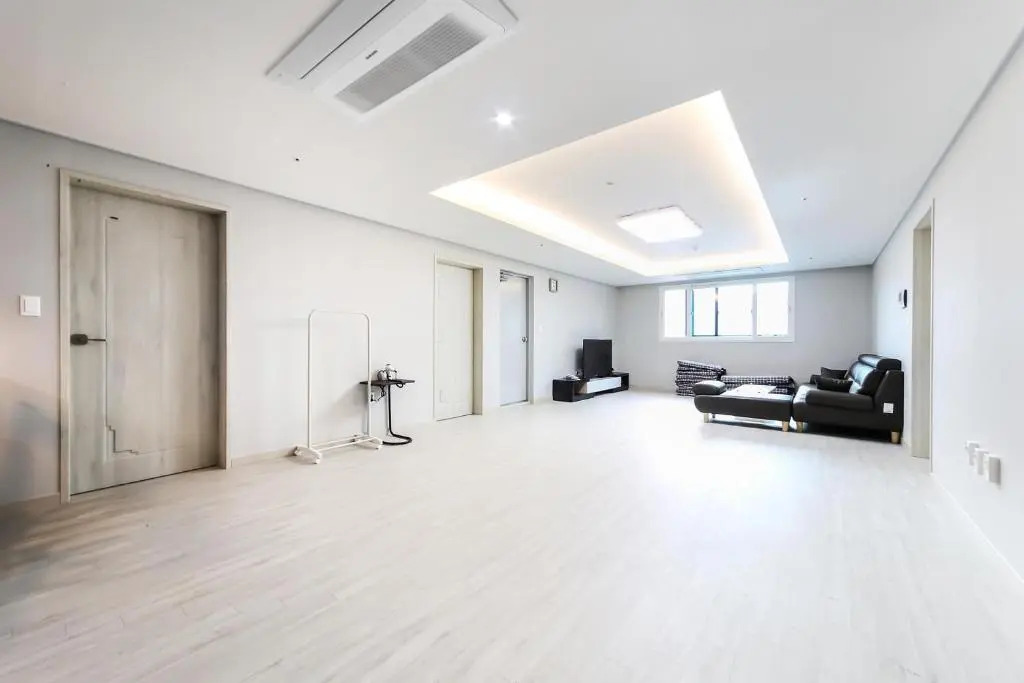 Seomyeon Brown-dot hotel Gold