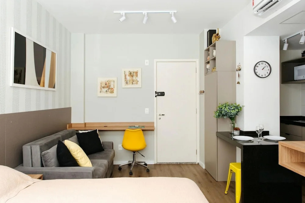 Av0111 Studio Avanhandava