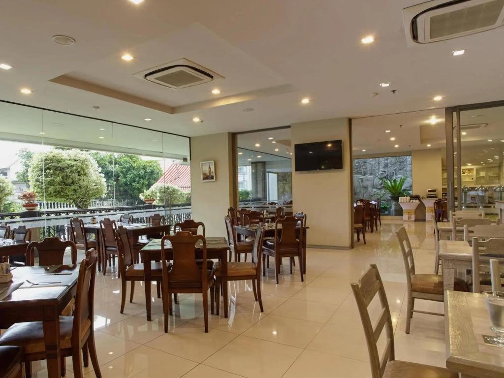 Royal Suite Hotel Bangkok