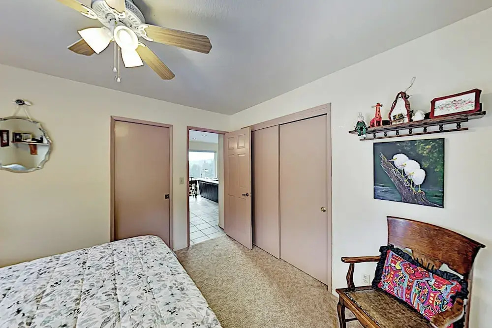 Mtn-view Retreat w/ Hot Tub + Deck in Sebastopol