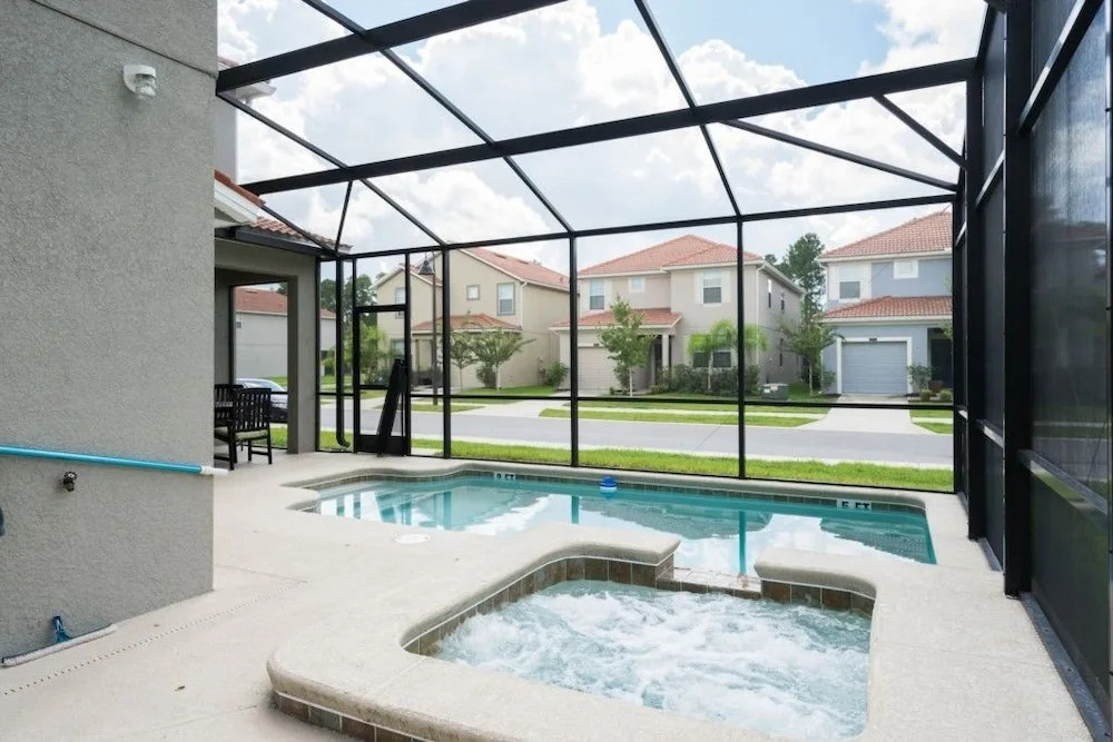 Amazing and spacious 5 bedroom home