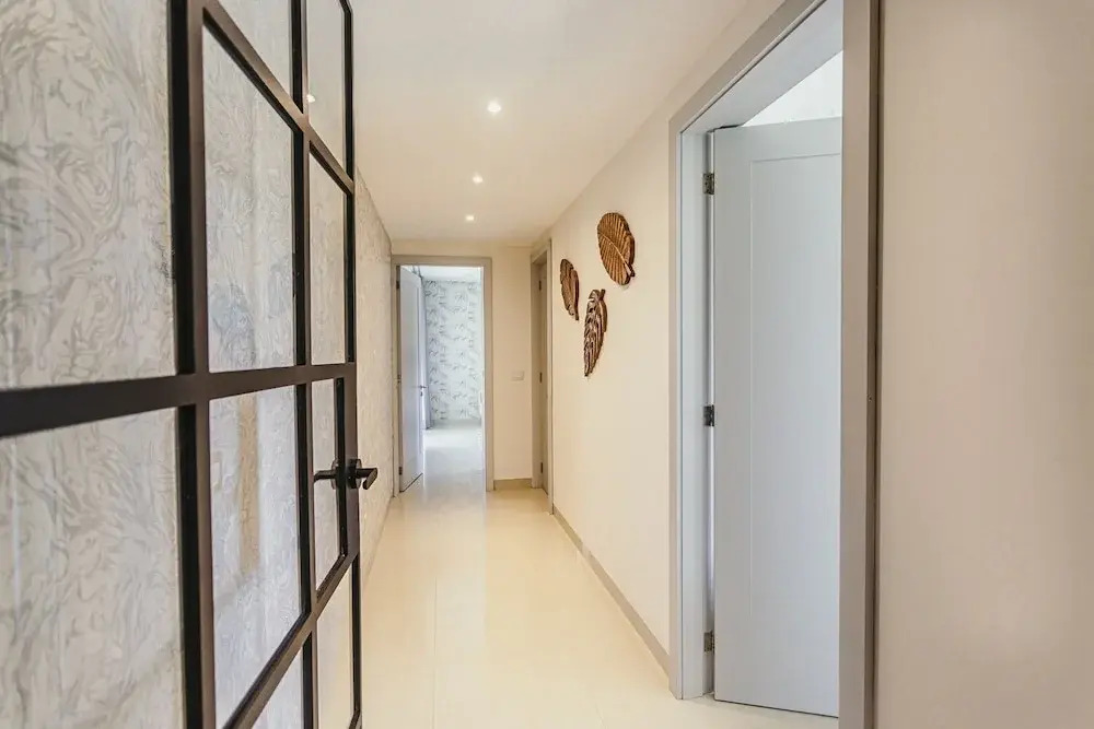 Casa Lanai 4 Bedroom Condo by RedAwning