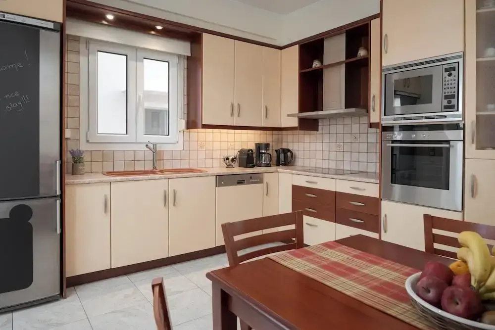 Emas Guest House