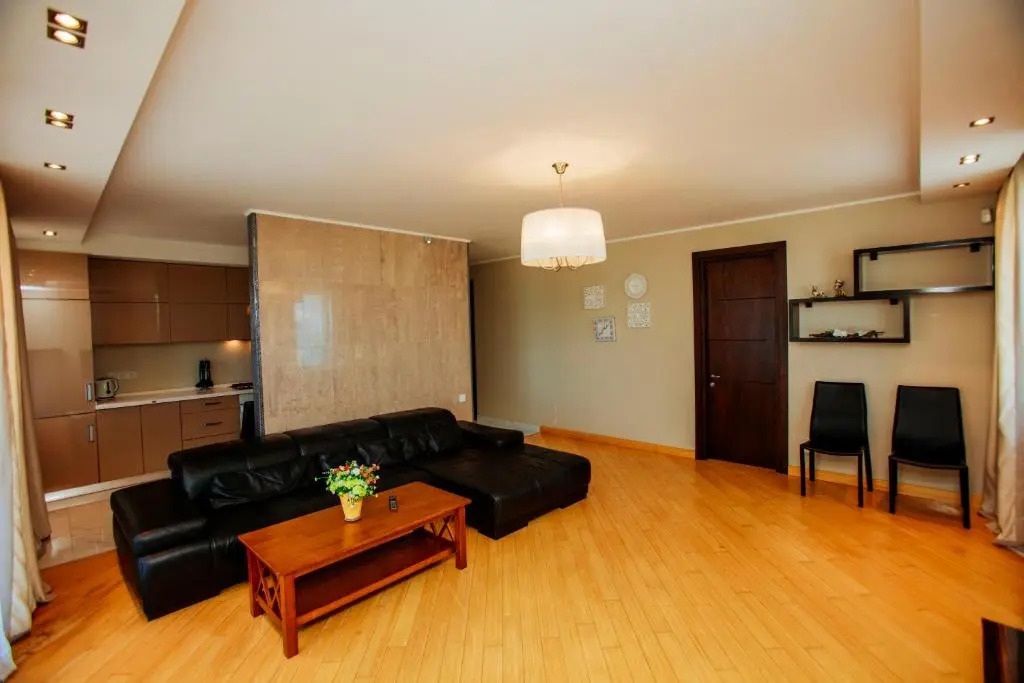 Home 43