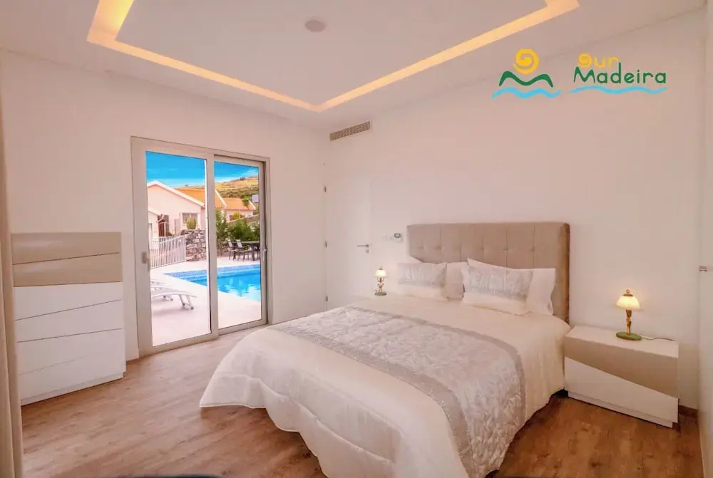 Villa Calhetascape by Villa Plus