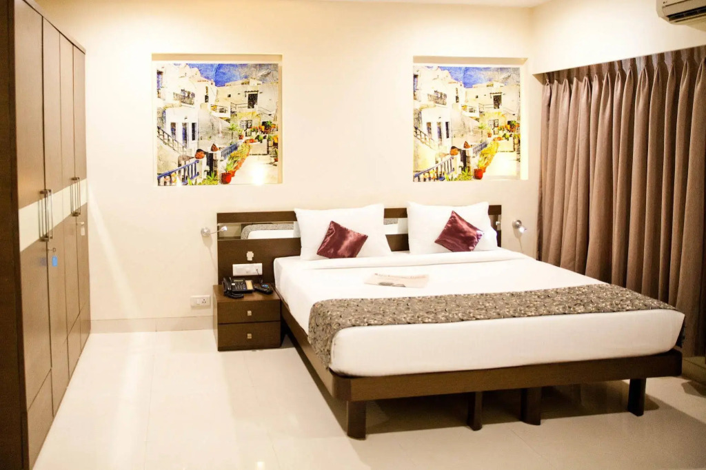 Tim Grand Hotel