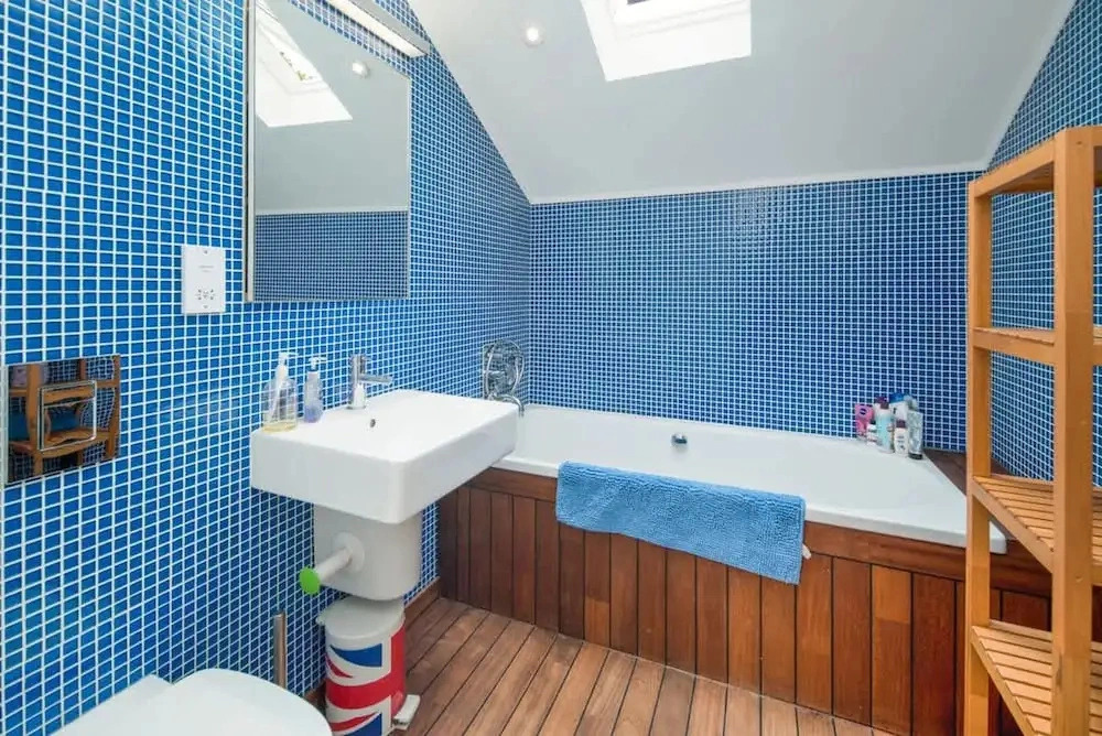 Sandpiper House Coastal Retreat Moments From Beach
