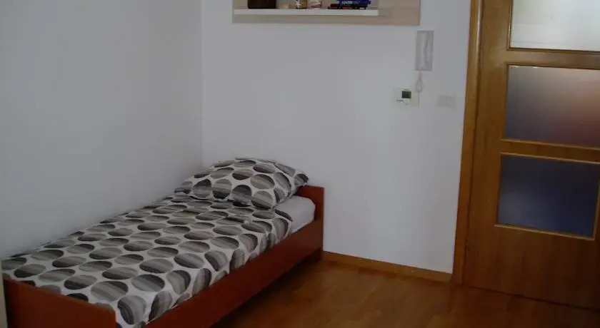 Apartment Ena