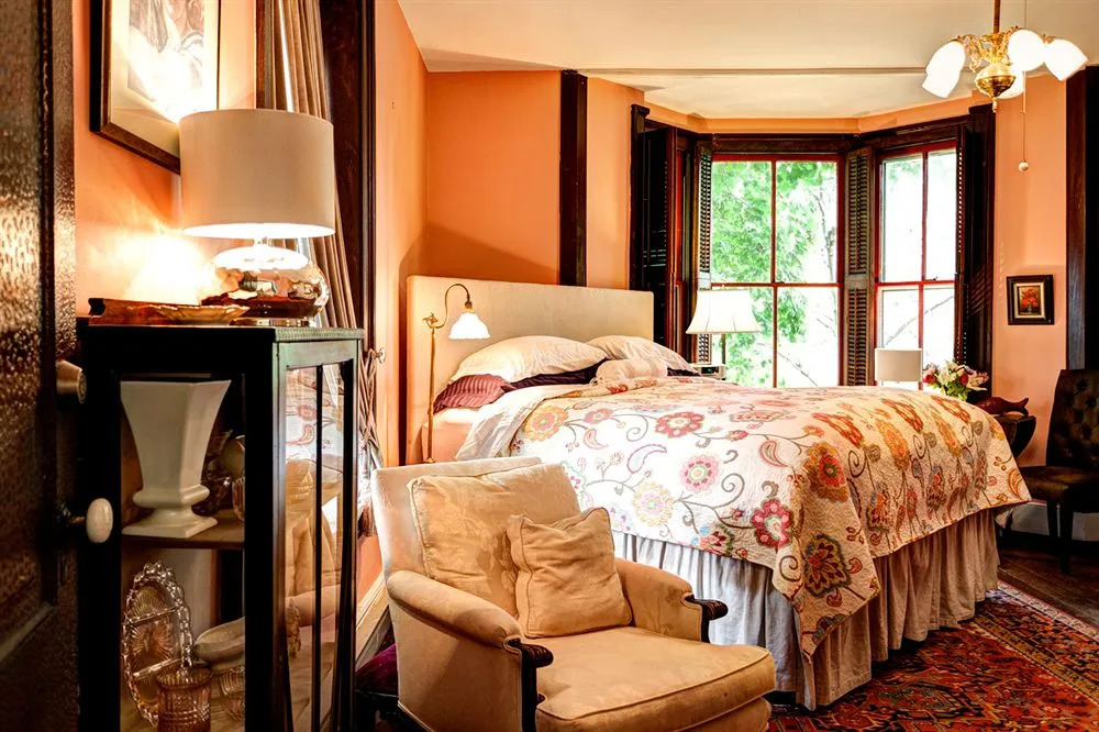 High Meadows Vineyard Inn