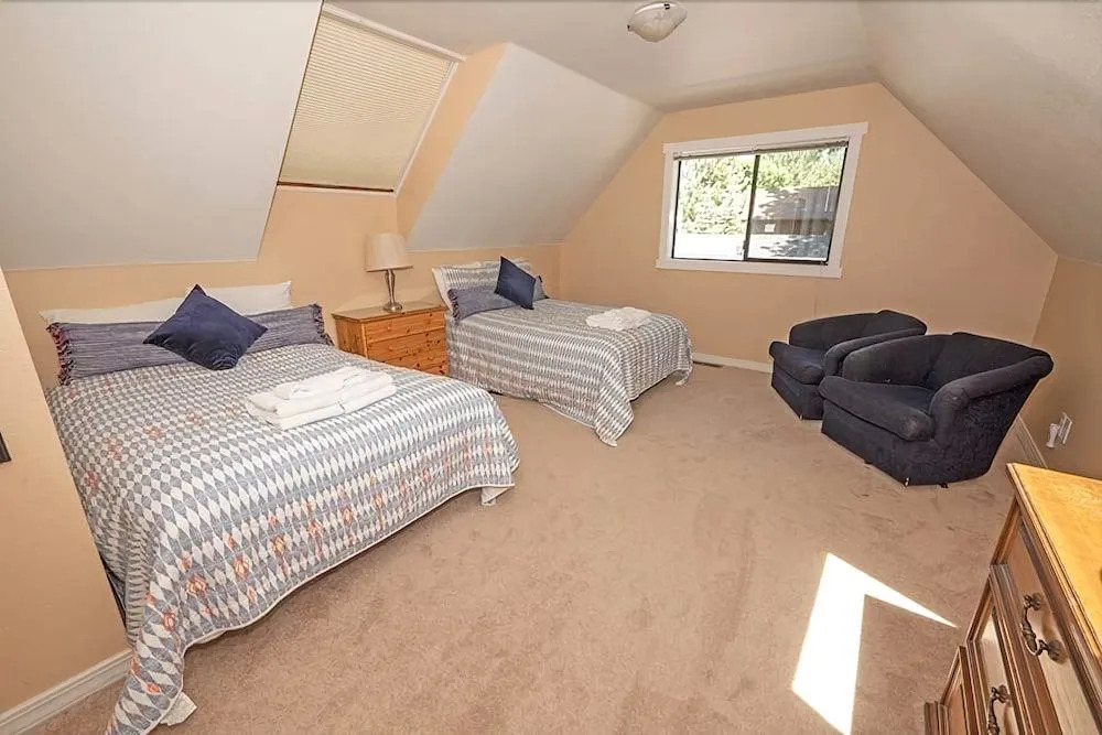 930 Rubicon Trail 4 Bedroom Home by RedAwning