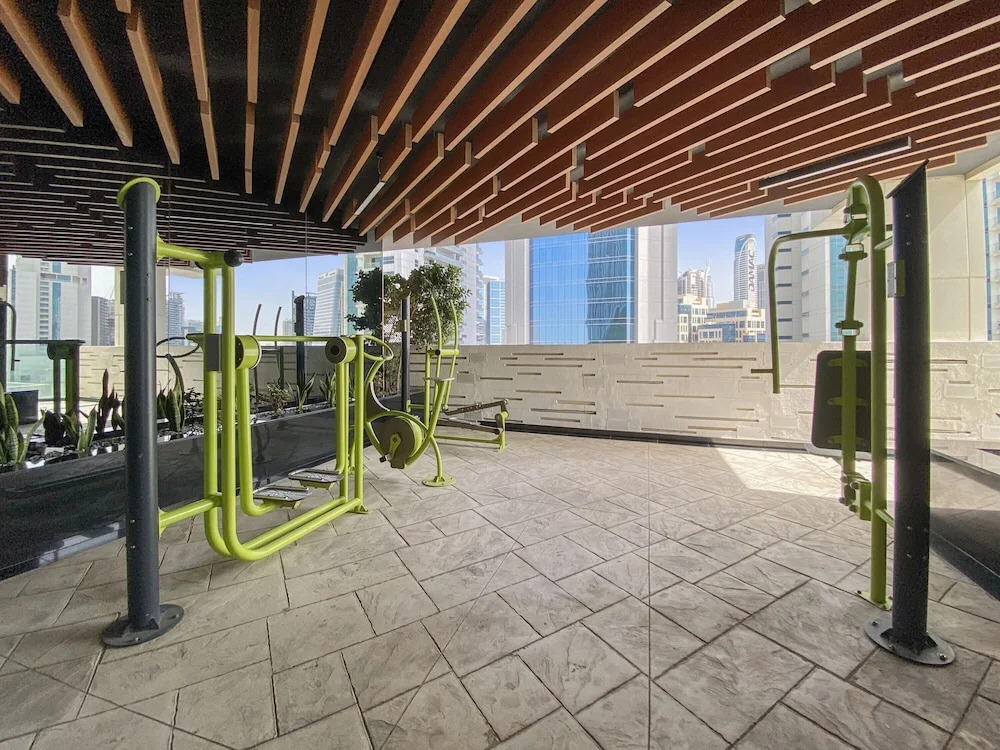 WelHome - Opulent Retreat With Panoramic Cityscape Views