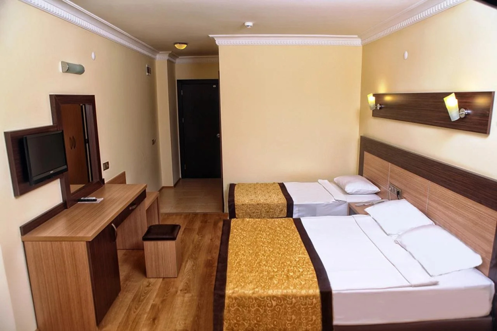 Caretta Beach Hotel