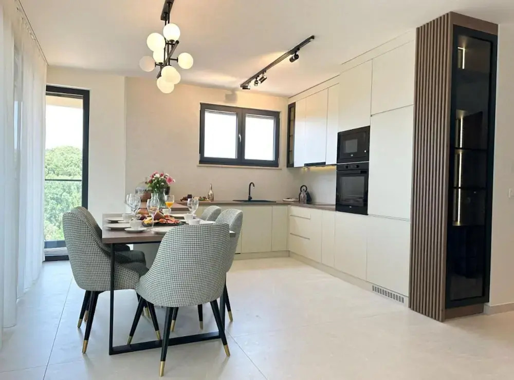 Leonarda Waterfront Residences