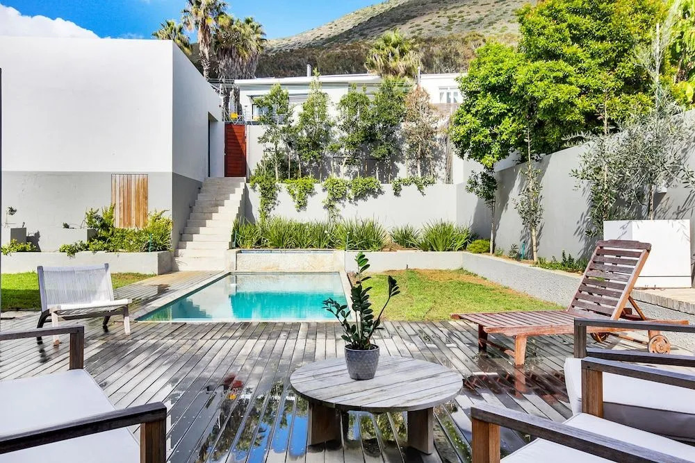 Cheviot Green Point Villa