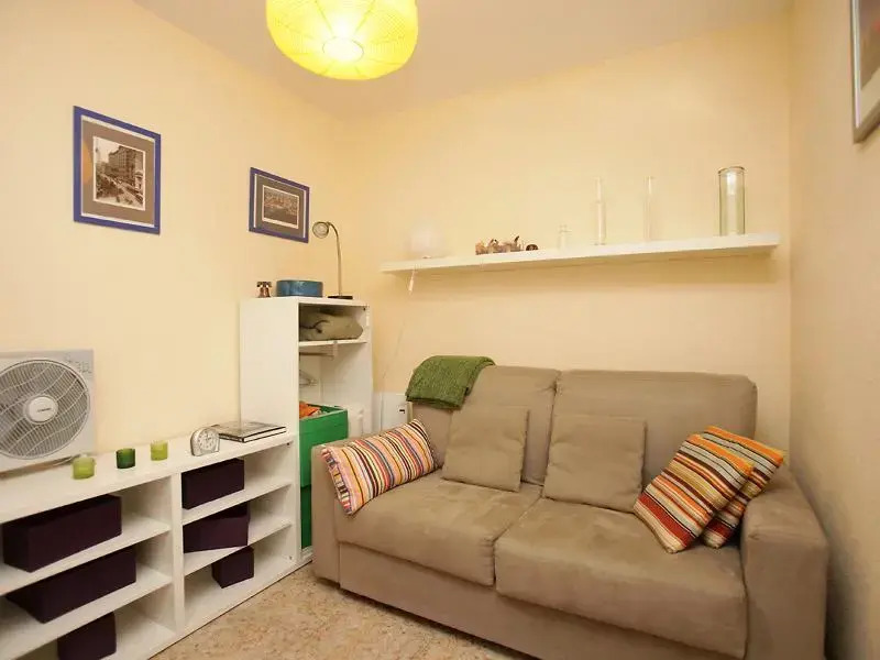 Sants-Les Corts Travessera de les Corts - INH 22899