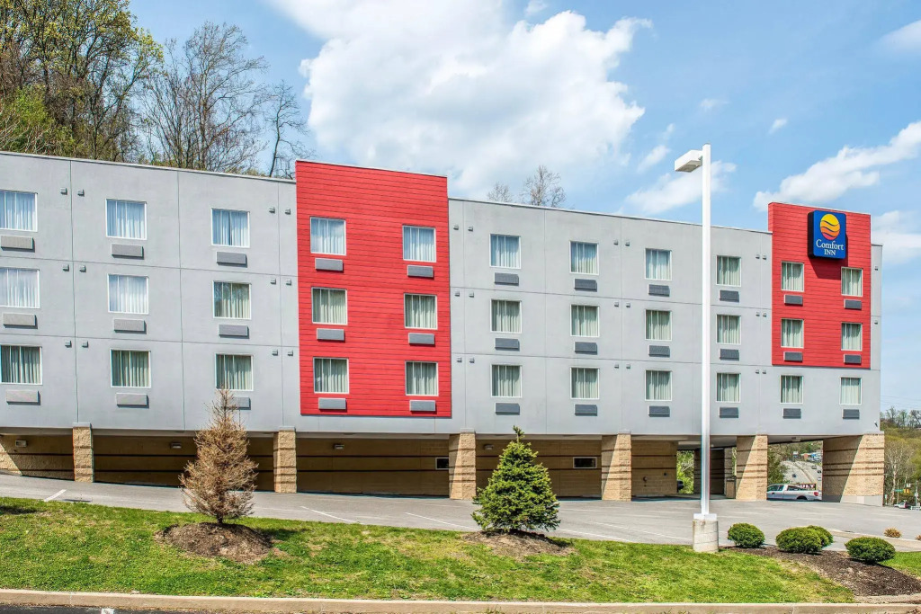 Red Roof Inn Pittsburgh - McKnight Rd