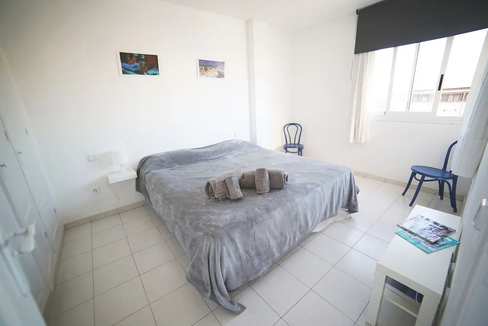 Harbour Apartment With Lobos View