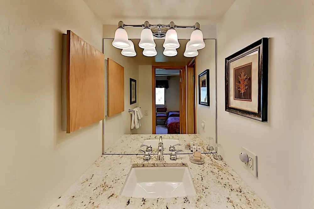 Alpine Condo in Snowmass Village by RedAwning